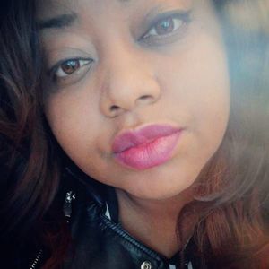 Meet your Posher, Kendra